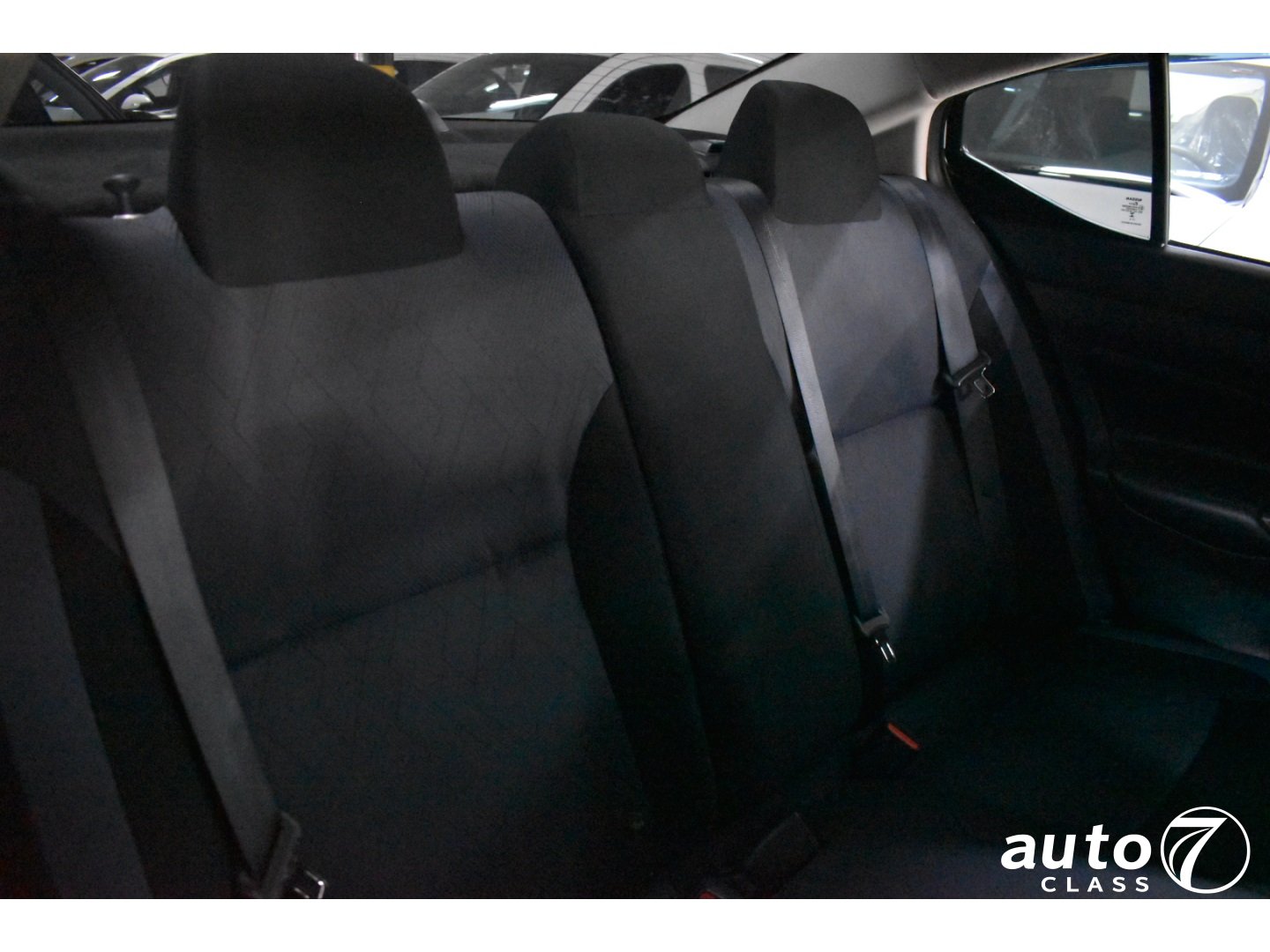 NISSAN VERSA - Foto 3
