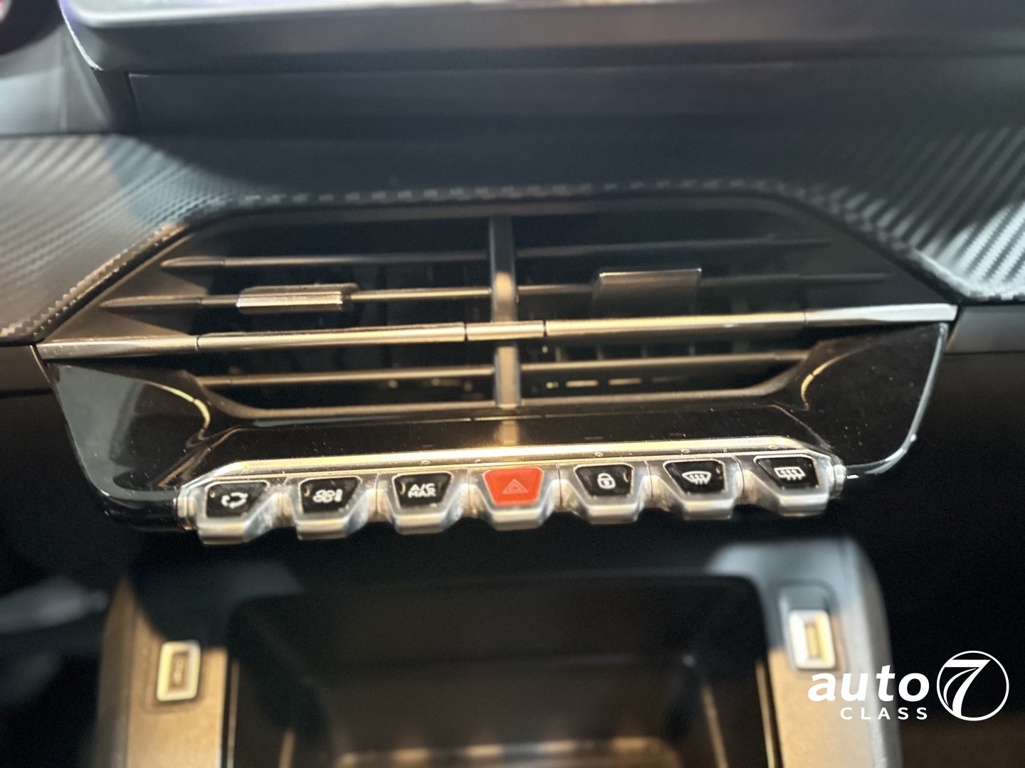 PEUGEOT 208 - Foto 11