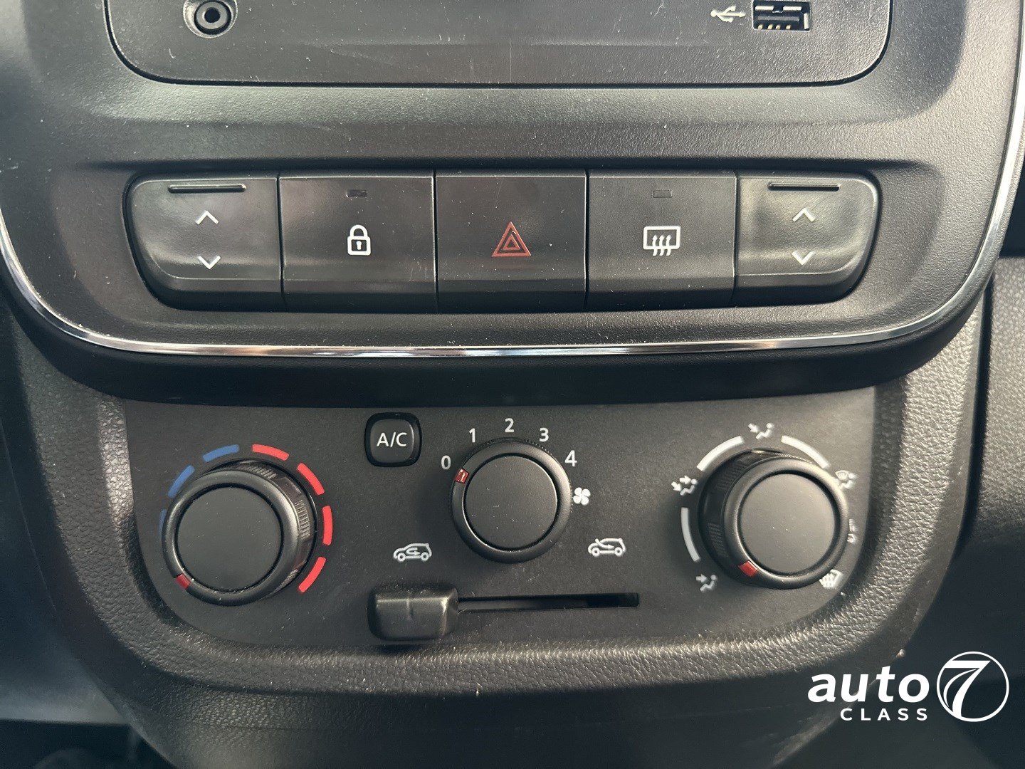 RENAULT KWID - Foto 9