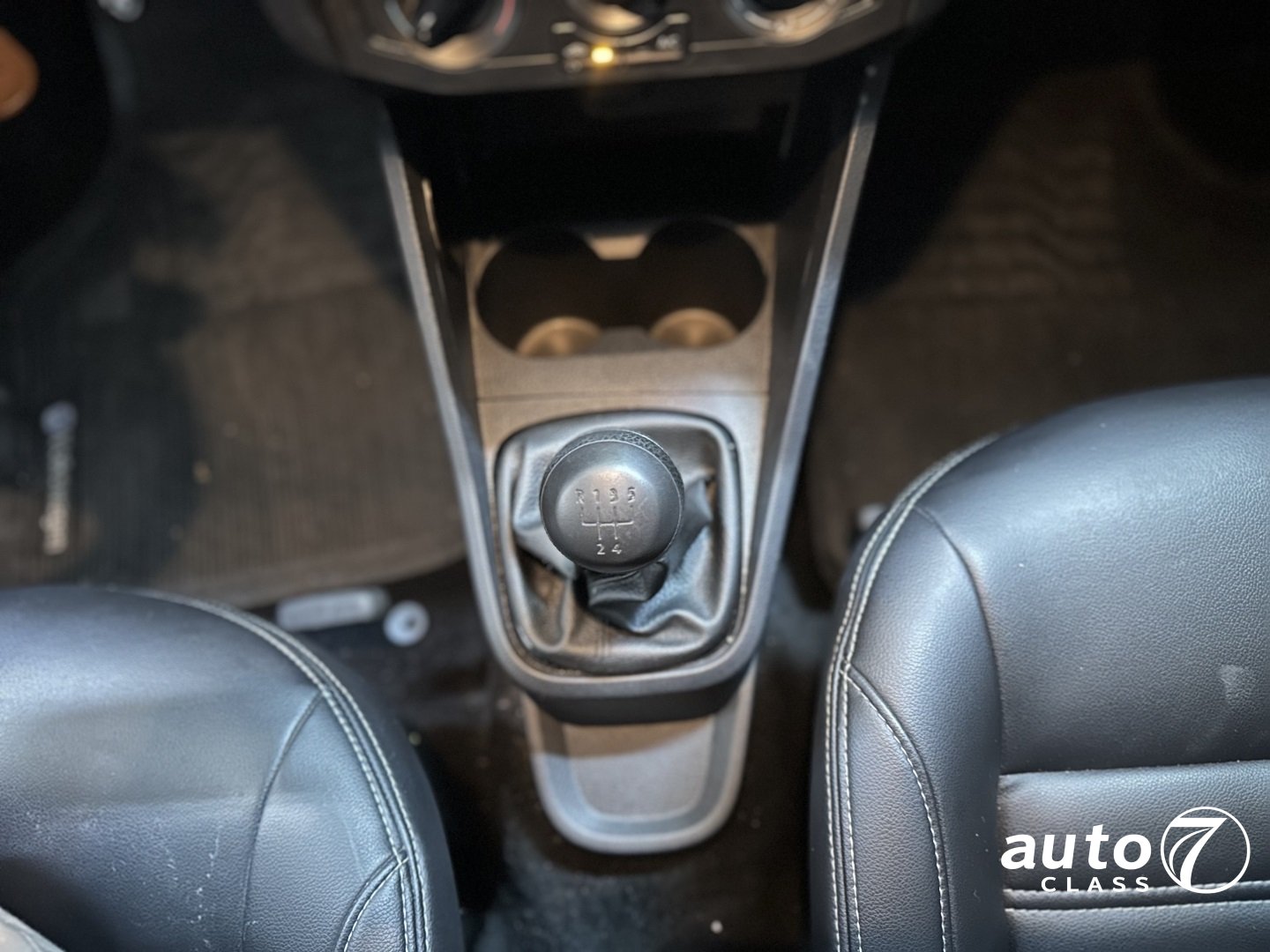 VOLKSWAGEN VOYAGE - Foto 10