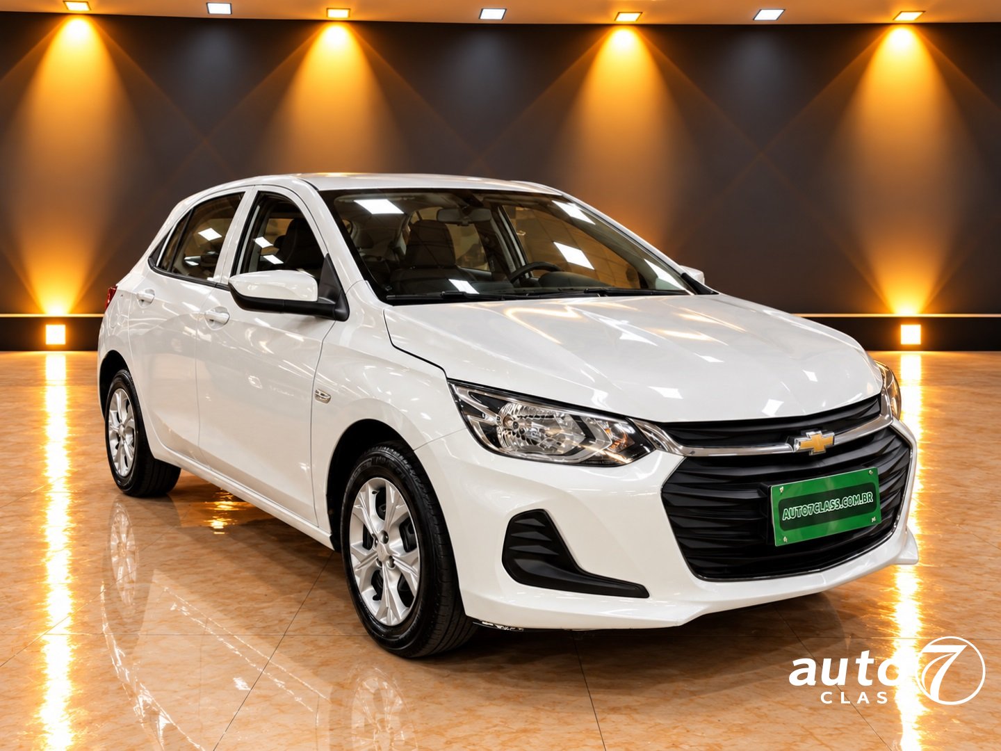 CHEVROLET ONIX 1.0 FLEX LT MANUAL Branco - Auto7 Class