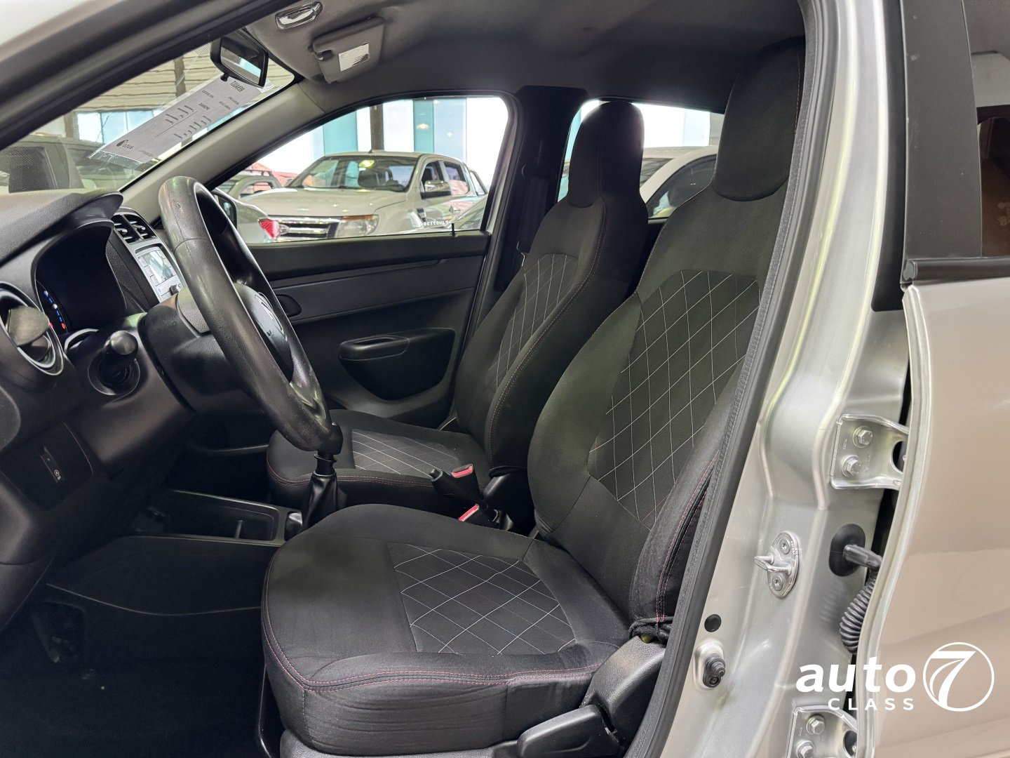 RENAULT KWID - Foto 9